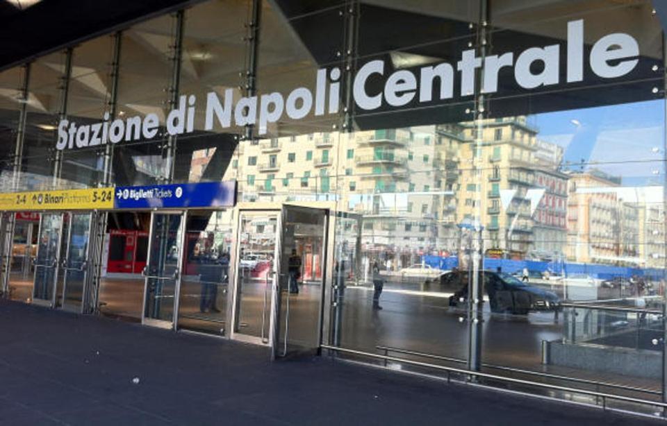 081 Stazione Centrale Home Neapol Exteriér fotografie